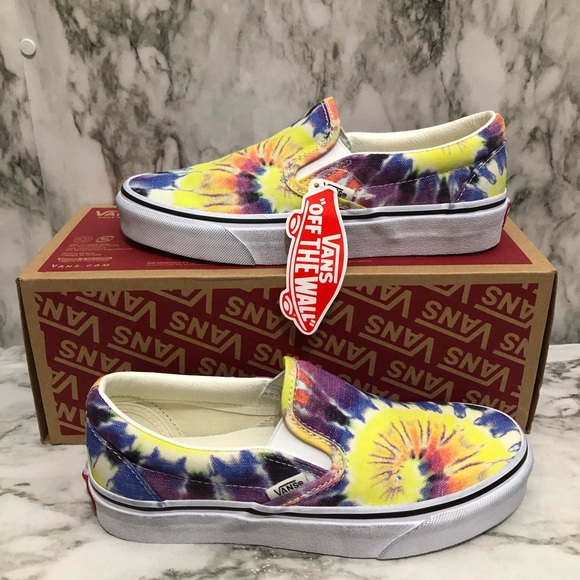 Vans New w/tag Slip On Sneakers - Picture 8 of 8
